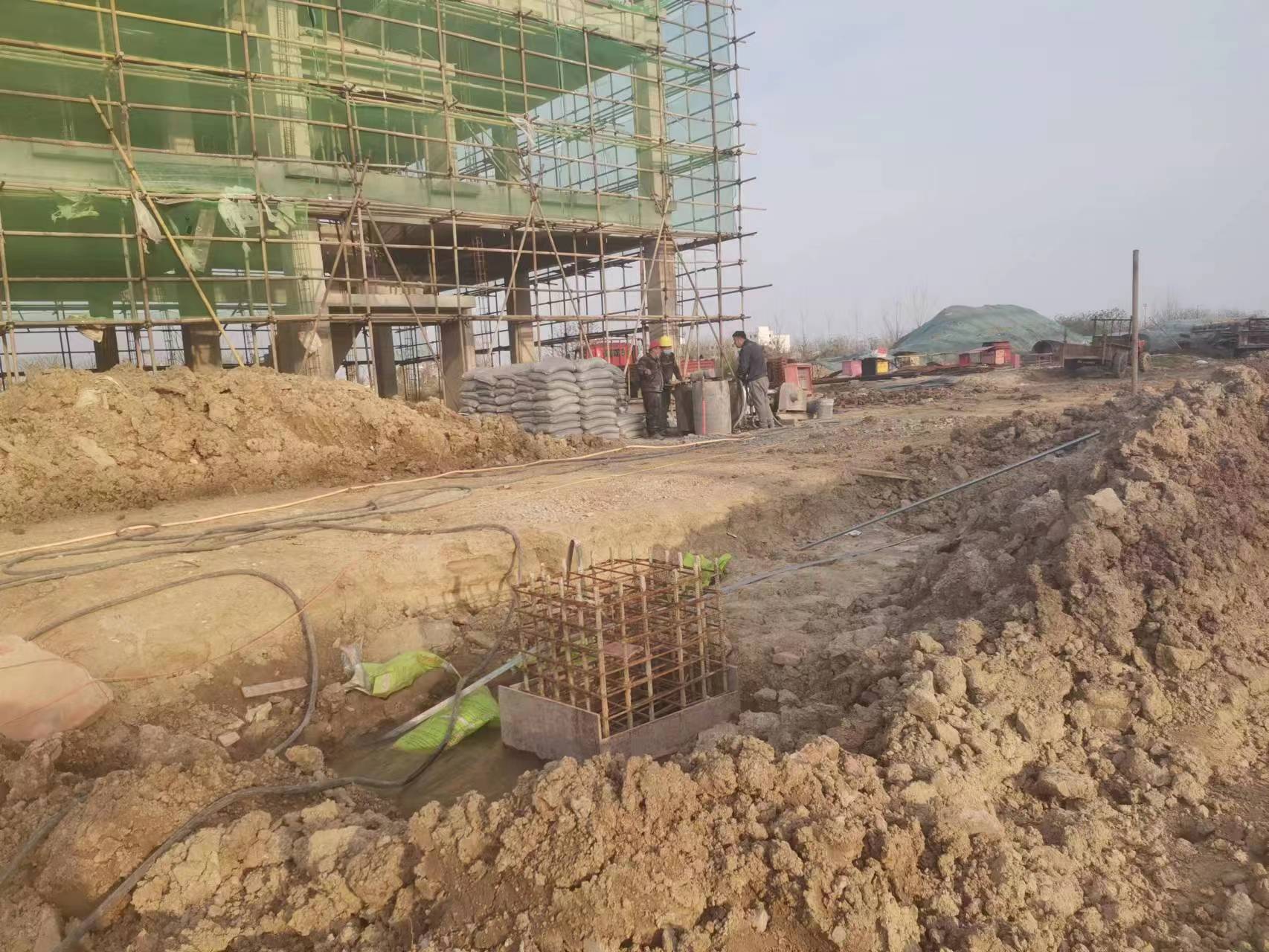 上栗当桥梁出现裂缝的时候应该及时加固修补